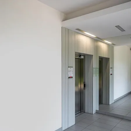 Central Park Ursynow Apartment *